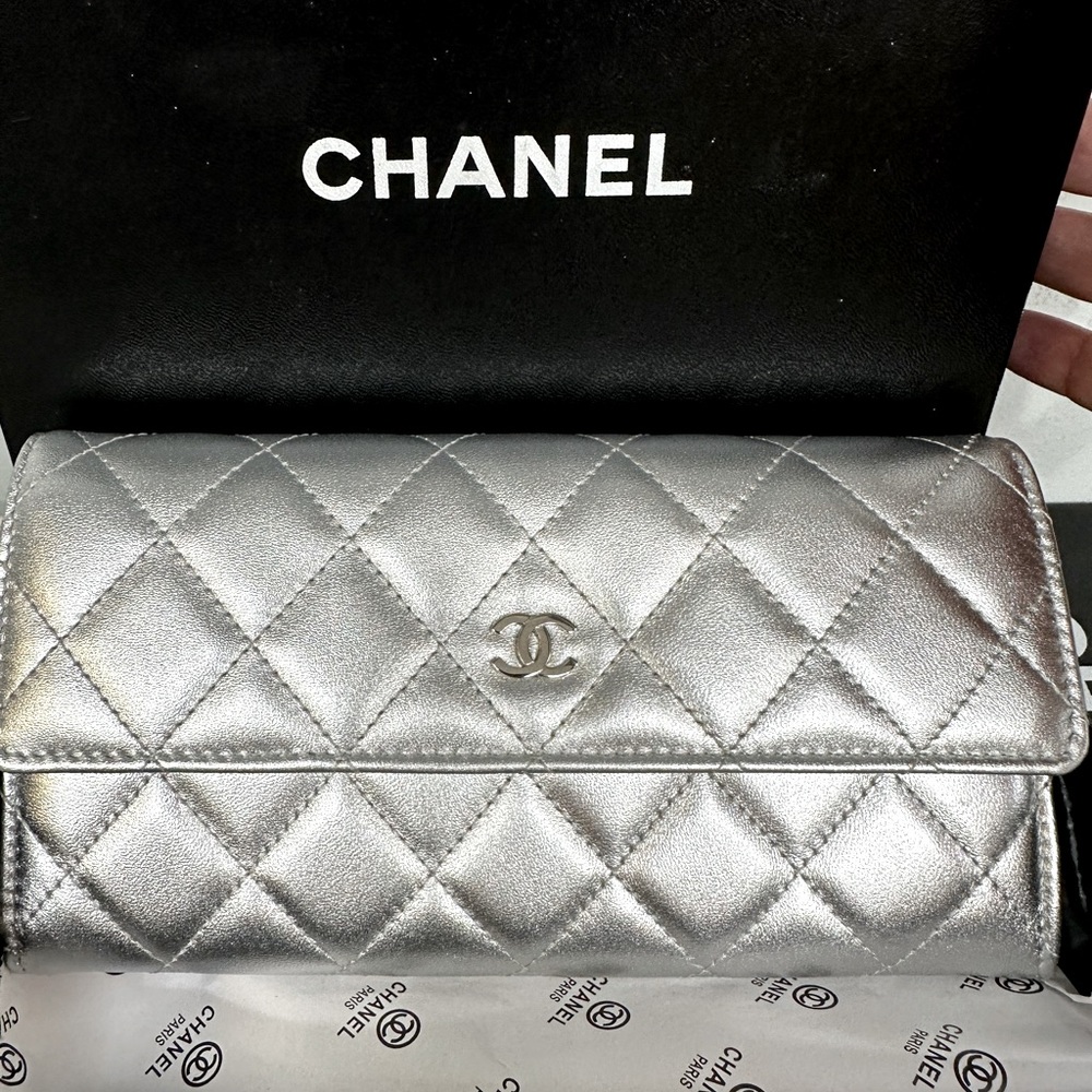 Authentic Chanel wallet